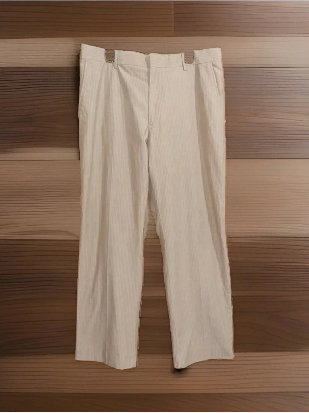 Banana Republic Men’s Khaki Pinstripe Flat Front Chinos-38”x32”-EC